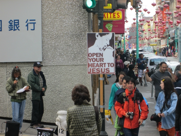 MAI PREACHES IN MANDARIN - CHINATOWN SAN FRANCISCO