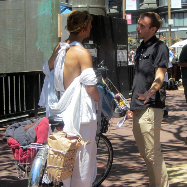 BEN WITNESSES AT 5TH AND MARKET.