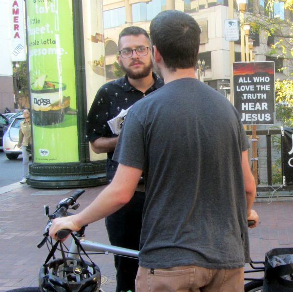 JACOB WITNESSES AT 5TH AND MARKET