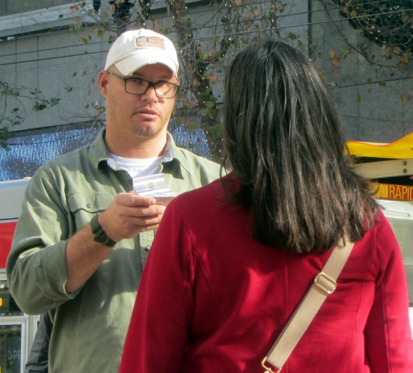 SEAN WITNESSES AT 5TH AND MARKET.